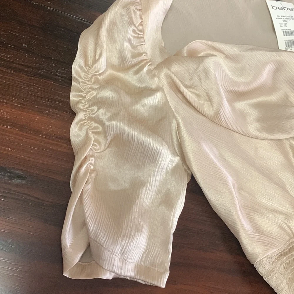 bebe Silky Puff Sleeve Cream Cowl Neck Top XSmall NWT - Picture 4 of 7